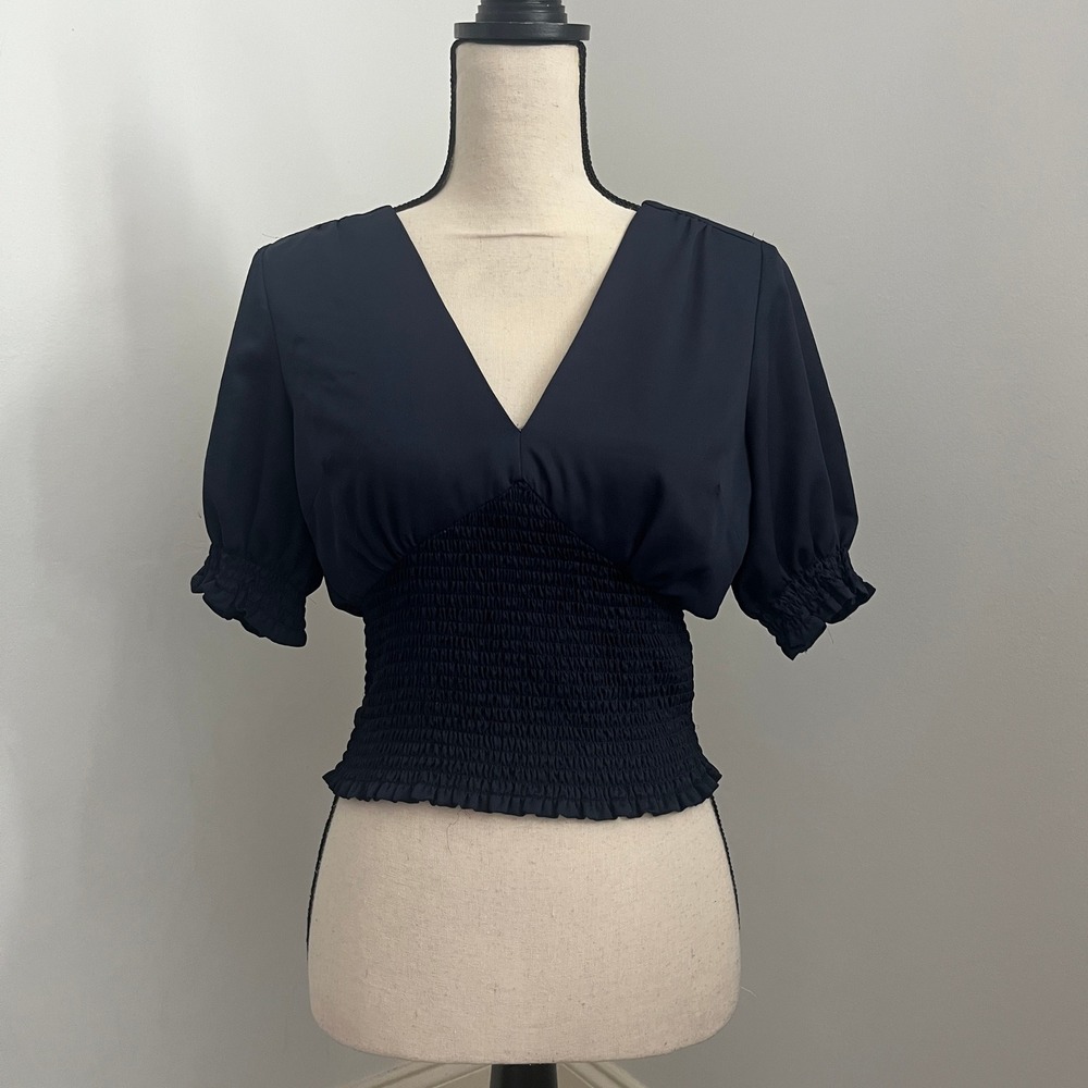 Gianni‎ Bini Smocked V-Neck Blouse Small Navy Blue Puff Sleeve Satin Cottagecore